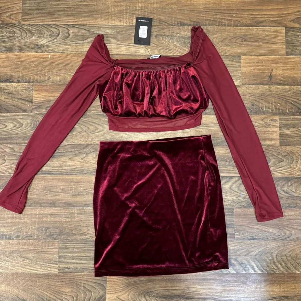 FN Sweet Velvet Dreams Skirt Set